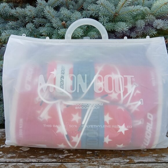 Moon Boot Retro Biker Icon Red With White Stars 35/38 fits US 5 - 7 - Picture 10 of 12